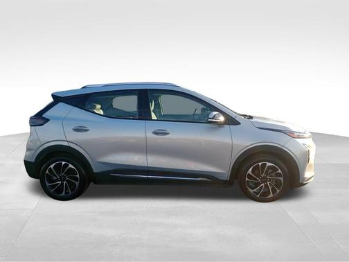 2022 Chevrolet Bolt EUV FWD Premier
