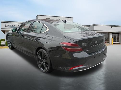 2023 Genesis G70 2.0T AWD