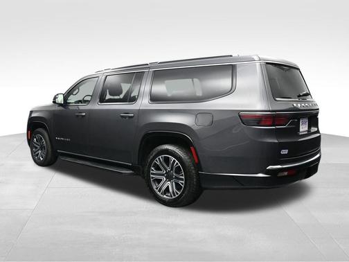 Baltic Gray Metallic Clearcoat 2024 Jeep Wagoneer L Series II 4x4