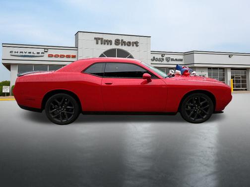 2021 Dodge Challenger SXT