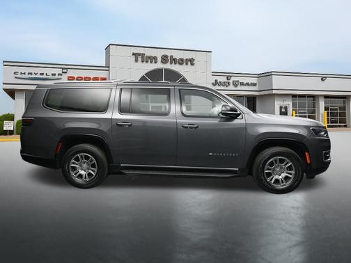 Baltic Gray Metallic Clearcoat 2023 Jeep Wagoneer L Series I 4x4