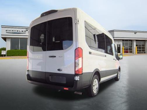 Oxford White 2025 Ford Transit-350 XLT
