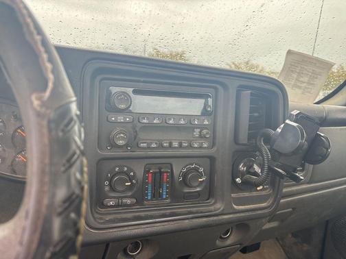2004 Chevrolet Silverado 1500 Work Truck