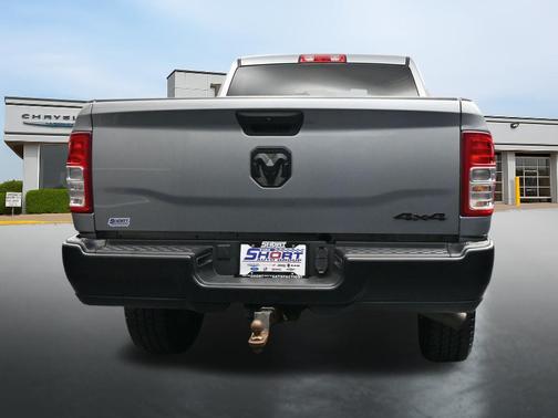 Billet Silver Metallic Clearcoat 2024 RAM 2500 Tradesman Crew Cab 4x4 6'4' Box