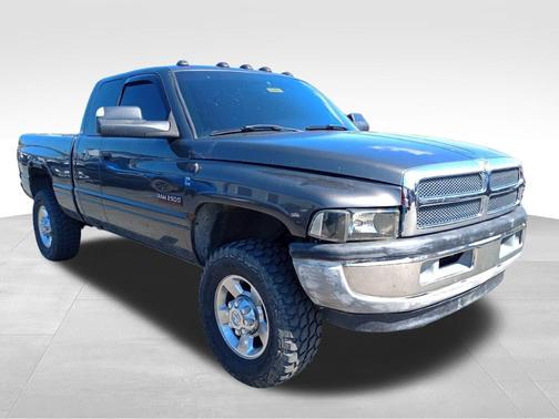 2002 Dodge Ram 2500 Base