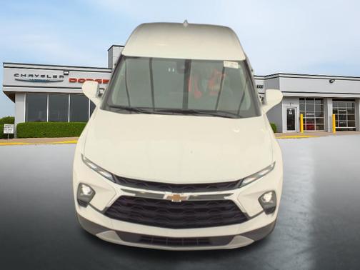 Summit White 2025 Chevrolet Blazer 2LT