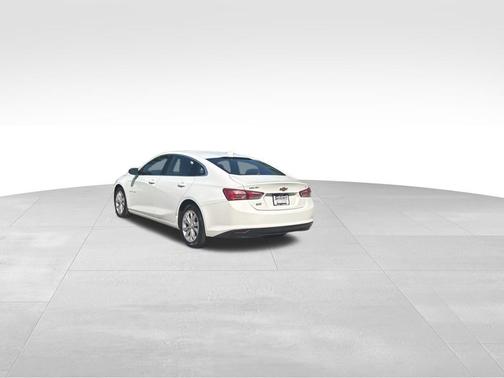 2021 Chevrolet Malibu FWD LT