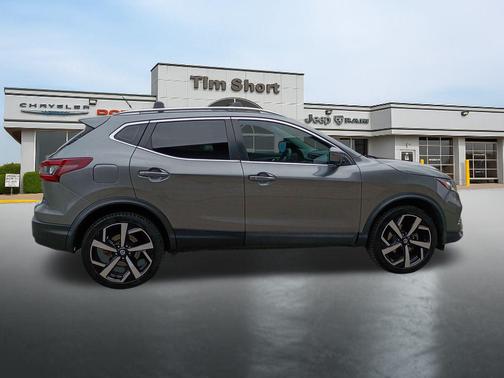 2020 Nissan Rogue Sport SL