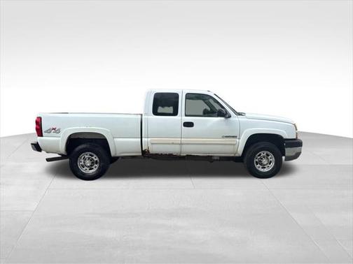 2005 Chevrolet Silverado 2500 LT H/D Extended Cab