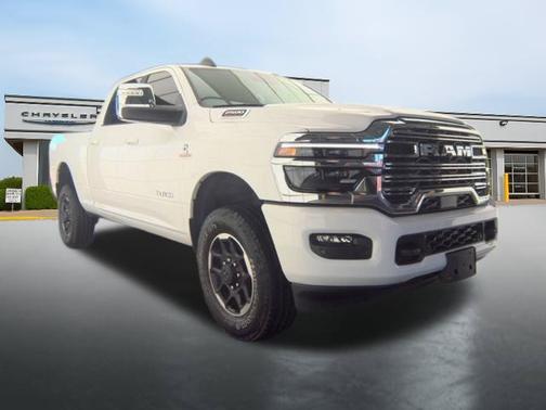 Bright White Clearcoat 2026 RAM 2500 Laramie Crew Cab 4x4 6'4' Box