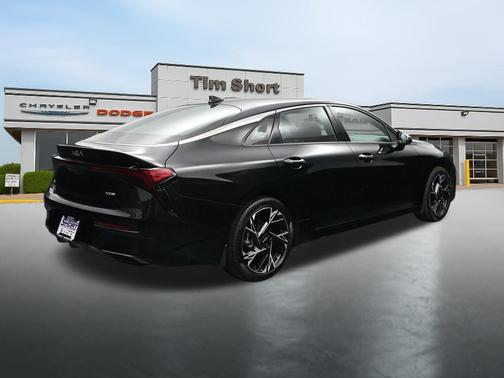 Aurora Black Pearl 2025 Kia K5 GT-Line
