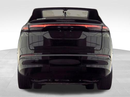 Diamond Black Crystal Pearlcoat 2024 Jeep Wagoneer S Launch Edition