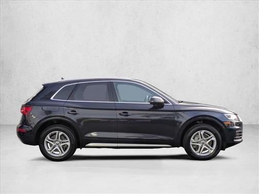 2018 Audi Q5 2.0T Premium Plus