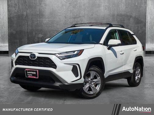2023 Toyota RAV4 XLE