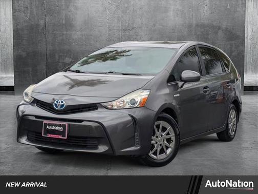 2016 Toyota Prius v Two