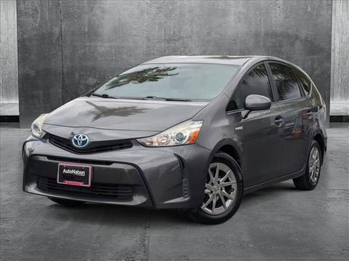 2016 Toyota Prius v Two