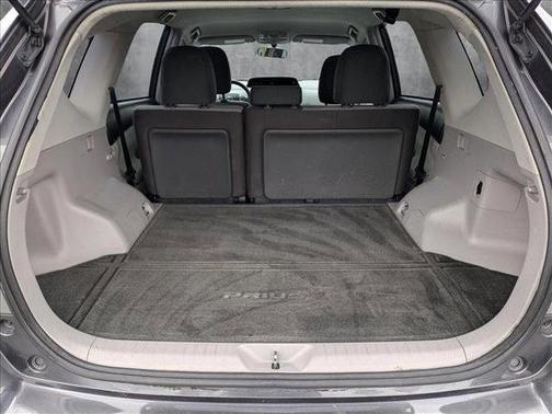 2016 Toyota Prius v Two