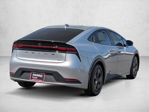 2024 Toyota Prius LE