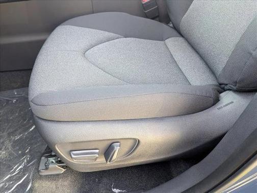 2026 Toyota Highlander LE