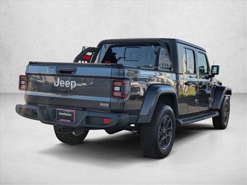 2022 Jeep Gladiator Overland