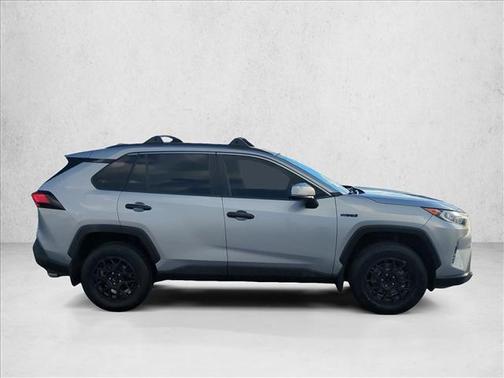 Silver Sky Metallic 2021 Toyota RAV4 Hybrid XLE