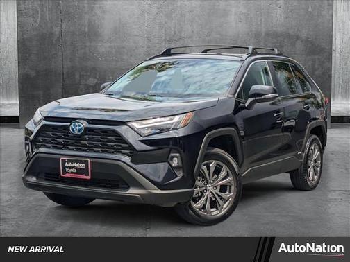 2024 Toyota RAV4 Hybrid XLE Premium