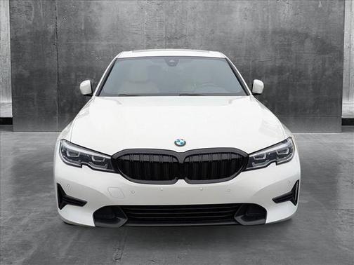 2022 BMW 330 330i