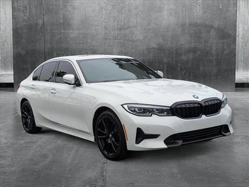 2022 BMW 330 330i