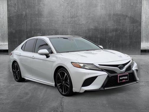 2019 Toyota Camry XSE