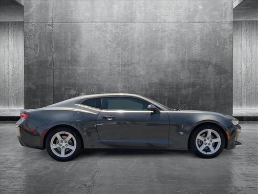 2016 Chevrolet Camaro 1LT