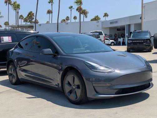 2023 Tesla Model 3 Standard Range
