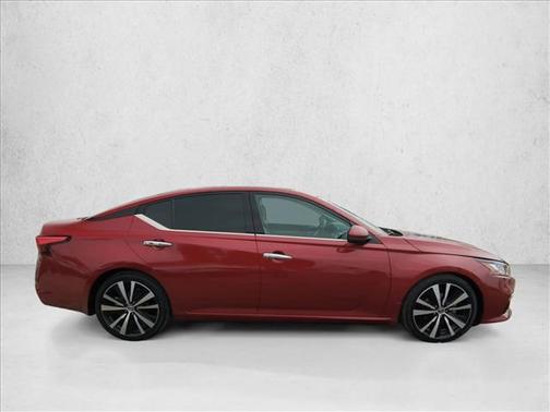 2019 Nissan Altima 2.0 Platinum