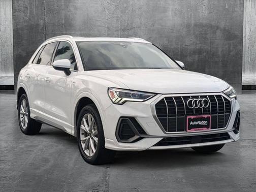 2023 Audi Q3 S line Premium