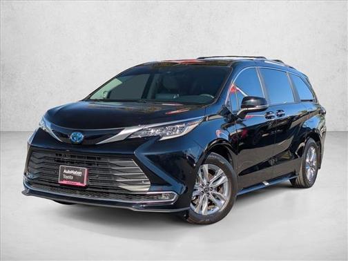 2024 Toyota Sienna Limited