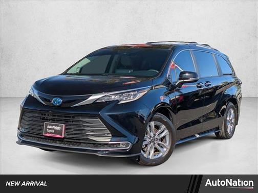 2024 Toyota Sienna Limited