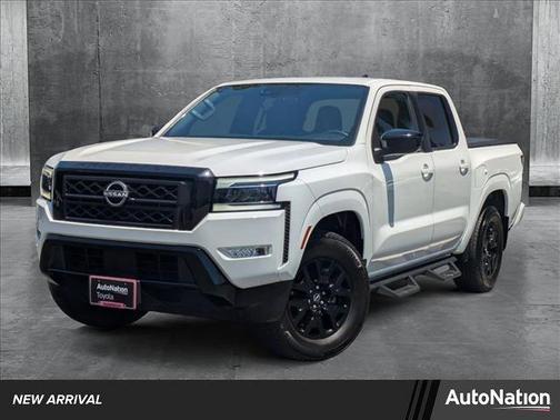 2023 Nissan Frontier SV