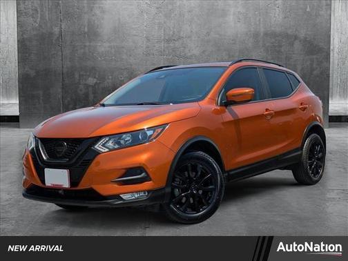 2022 Nissan Rogue Sport SV