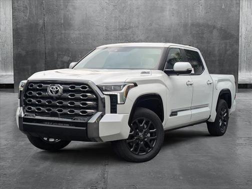 2025 Toyota Tundra Hybrid Platinum