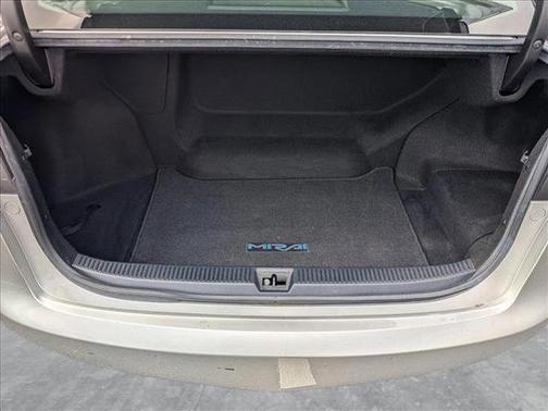 2018 Toyota Mirai Base