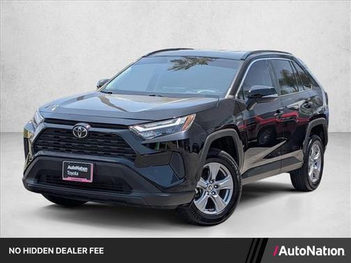 Midnight Black Met 2024 Toyota RAV4 XLE
