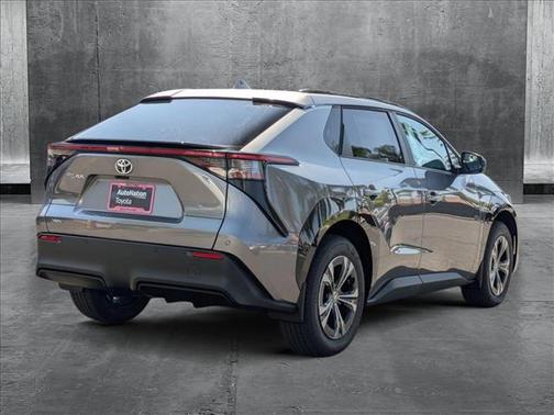 2025 Toyota bZ4X XLE