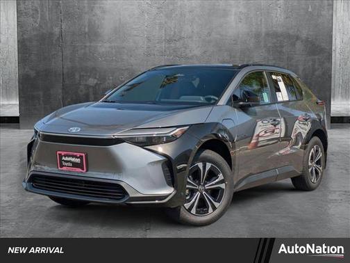 2025 Toyota bZ4X XLE