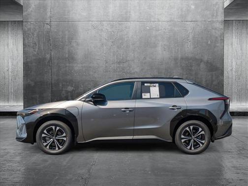 2025 Toyota bZ4X XLE