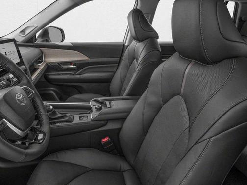 Wind Chill Pearl 2026 Toyota Grand Highlander Platinum