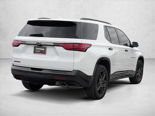 Summit White 2023 Chevrolet Traverse Premier