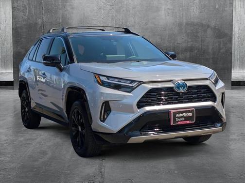 2024 Toyota RAV4 Hybrid SE
