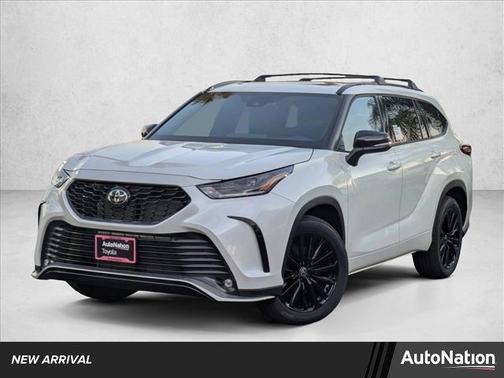 2026 Toyota Highlander XSE