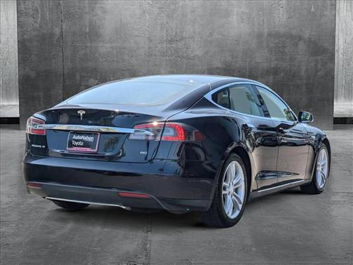 2013 Tesla Model S 4dr Sdn