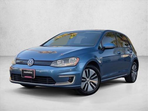 2016 Volkswagen e-Golf SE