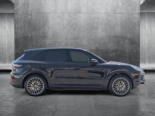2019 Porsche Cayenne Base